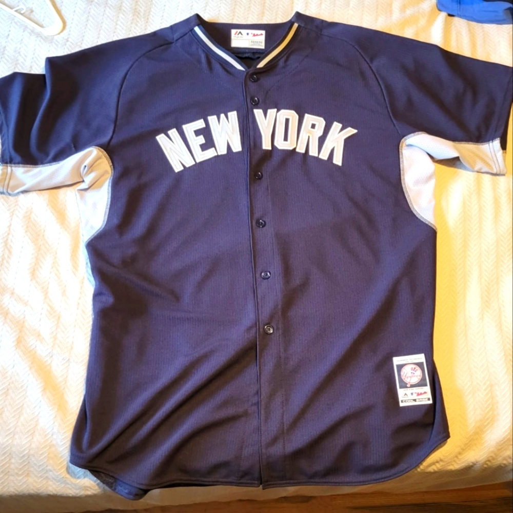Majestic new york Yankees jersey sz 52